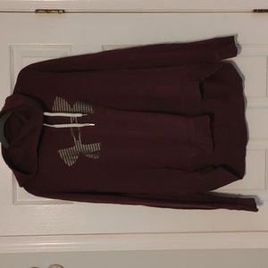 Under Armor Sweatshirt